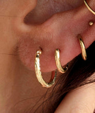Load image into Gallery viewer, 14K Yellow Gold 2X15mm Diamond Cut Hoops