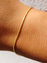 Load image into Gallery viewer, Sparkle Franco Chain Bracelet - 14k Yellow Gold