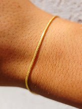 Load image into Gallery viewer, Sparkle Franco Chain Bracelet - 14k Yellow Gold