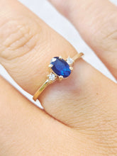 Load image into Gallery viewer, Sapphire Ring - 14K Yellow Gold - Estate Piece