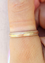 Load image into Gallery viewer, 10K Rose Gold Thumb Ring