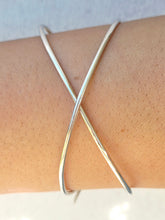 Load image into Gallery viewer, Criss Cross Sterling Silver Cuff