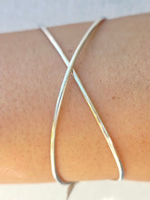Load image into Gallery viewer, Criss Cross Sterling Silver Cuff
