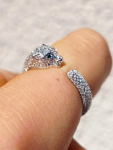 Load image into Gallery viewer, Panther Ring with CZ's - Sterling Silver