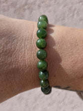 Load image into Gallery viewer, Lucky Jade Beaded Stretch Bracelet