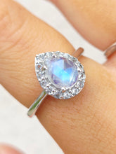 Load image into Gallery viewer, Felice - Moonstone  Ring