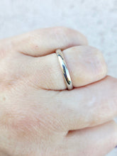 Load image into Gallery viewer, Plain Silver Shiny Band - Sterling Silver