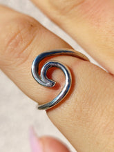 Load image into Gallery viewer, Beach Wave Ring - Sterling Silver