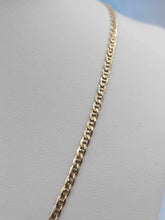 Load image into Gallery viewer, 18” Flat Mariner Link Chain  - 14K Yellow Gold