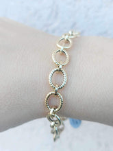 Load image into Gallery viewer, 7.5&quot; Oval Cable Link Bracelet - 14K Yellow Gold
