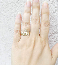 Load image into Gallery viewer, Irish Claddagh Ring - 14K Yellow Gold