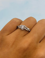 Load image into Gallery viewer, New Diamond Heart Ring- 14K White Gold