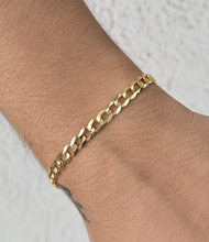 Load image into Gallery viewer, Curb Link Bracelet - 14K Yellow Gold