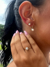 Load image into Gallery viewer, Floral Pearl Estate Stud Earrings - 14K Gold
