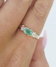 Load image into Gallery viewer, Emerald Estate Ring - 10k Yellow Gold - Estate