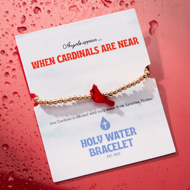 Cardinal Holy Water Stretch Bracelet in Gold