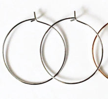 Load image into Gallery viewer, Small Everyday Lightweight Hoops