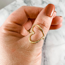 Load image into Gallery viewer, Sideways Open Heart Ring