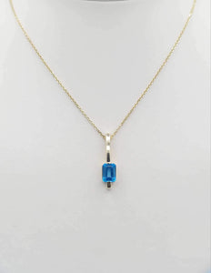 Blue Topaz Estate Pendant and Chain - 14K Yellow Gold