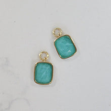 Load image into Gallery viewer, Capri Dream Cushion Charm - Chloe &amp; Lois