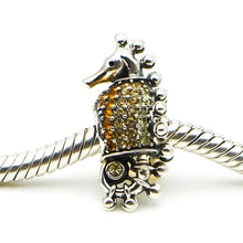 Load image into Gallery viewer, Swarovski Seahorse - Chamilia Bead