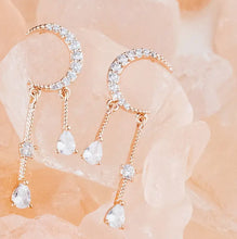 Load image into Gallery viewer, Crescent Moon CZ Rose Gold Earring