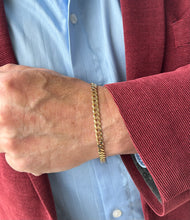 Load image into Gallery viewer, Men’s 9" Cuban Link Gold Bracelet - 14K Yellow Gold