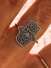 Load image into Gallery viewer, Hamsa Filigree  Ring