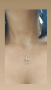 Round Brilliant Diamond Cross & Chain - 14K Yellow Gold