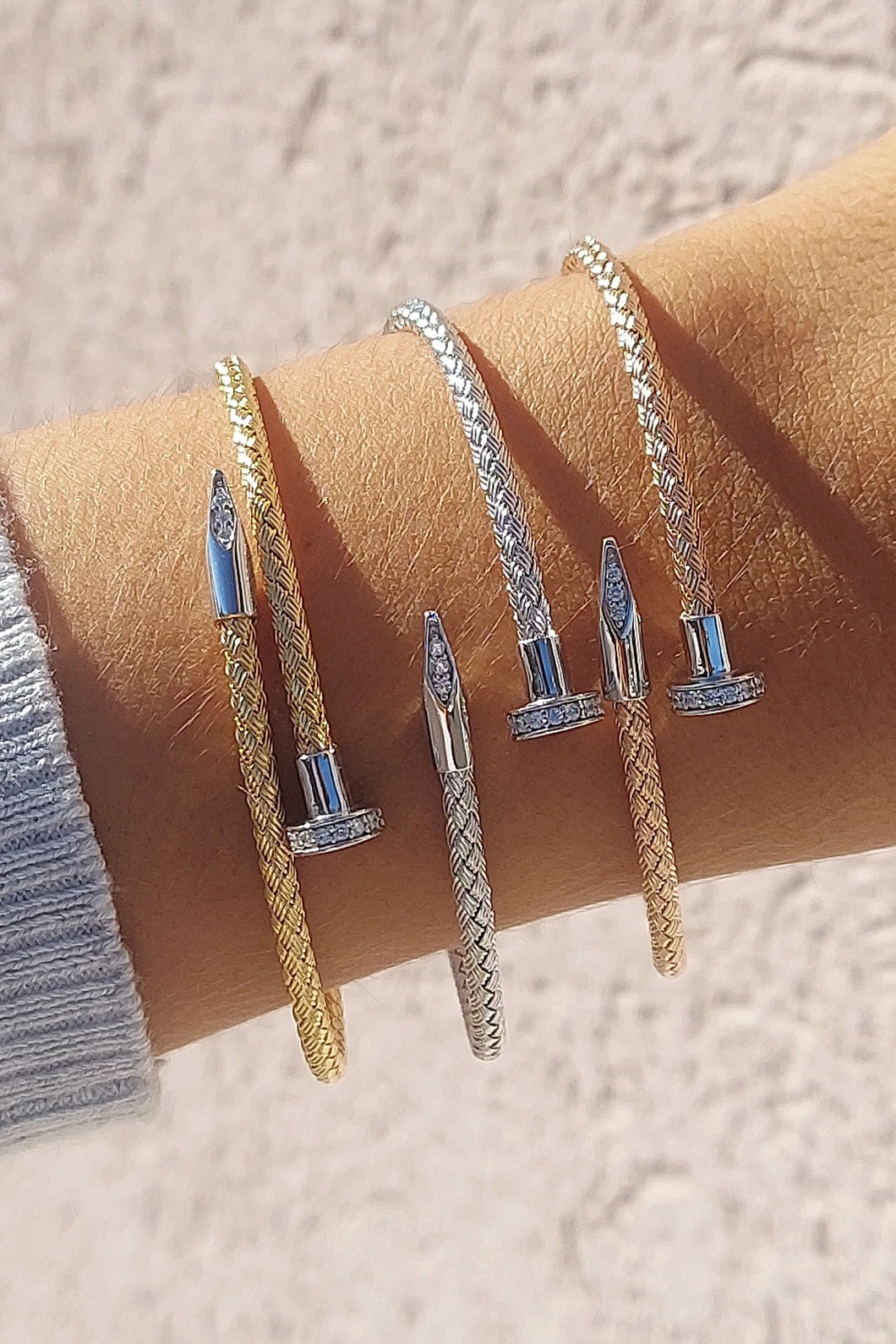 Nail Wrap Italian Hook Bangle Bracelet – Marie's Jewelry Store