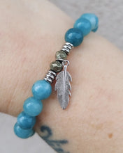 Load image into Gallery viewer, "Feather" Silver Charm Bracelet - TJazelle