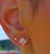 Load image into Gallery viewer, Small Mother of Pearl Clover Earrings