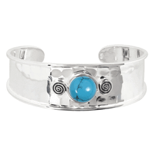 Load image into Gallery viewer, Thick Hammered  Cuff Bracelet - Kameleon