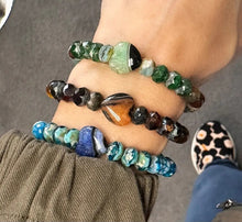 Load image into Gallery viewer, Brown Worry Stone Heart Bracelet