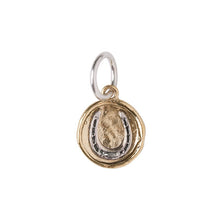 Load image into Gallery viewer, Horseshoe Pendant on 18&quot; Chain