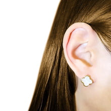 Load image into Gallery viewer, Pearl Clover Stud Earrings