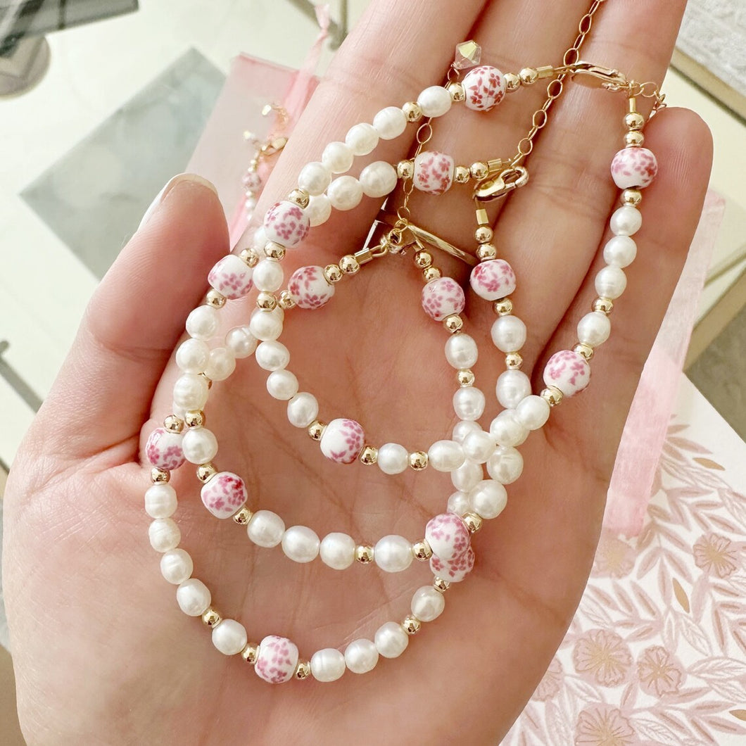 The Amalfi Porcelain and Pearl Beaded Bracelet - Our Whole Heart