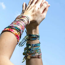Load image into Gallery viewer, Wildflower - Bali Friendship Bracelet