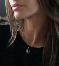 Load image into Gallery viewer, New Moon Classic Necklace With Black Crystal - MoonGlow