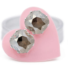 Load image into Gallery viewer, Luster Cushion Bling - JoJoLovesYou