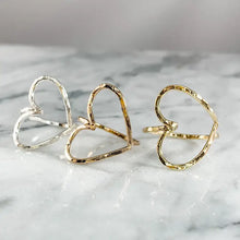 Load image into Gallery viewer, Sideways Open Heart Ring