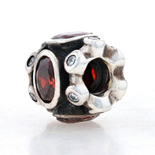 Load image into Gallery viewer, Red Royal Bead - Chamilia