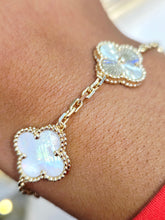Load image into Gallery viewer, Mother of Pearl and Pave CZ Clover Station Bracelet