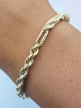 Load image into Gallery viewer, 8" Lightweight Milano Italian Bracelet - 14K Yellow Gold