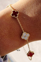Load image into Gallery viewer, Carnelian &amp; Pave CZ Clover Bracelet - Gold Plated