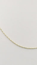 Load image into Gallery viewer, 18" Medium Yellow Gold Razza 3g Chain - 14K