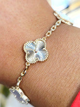 Load image into Gallery viewer, Mother of Pearl and Pave CZ Clover Station Bracelet