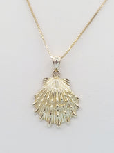 Load image into Gallery viewer, Lion’s Paw Sea Shell Pendant Necklace- 14K Yellow Gold