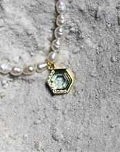 Load image into Gallery viewer, Stardust Pearl Bracelet - Chloe &amp; Lois