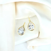 Load image into Gallery viewer, Clear Leverback Drop Earrings Medium - Chloe &amp; Lois